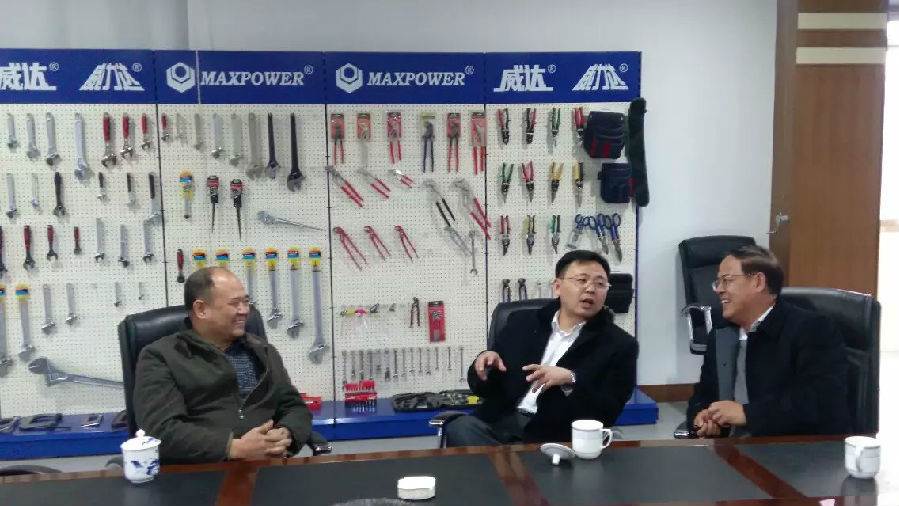 济南政和科技公司董事长参观k8.com集团(图3)