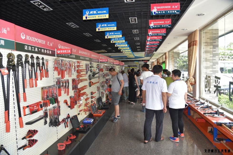 祥鸿物资公司经销商参观k8.com集团(图17)