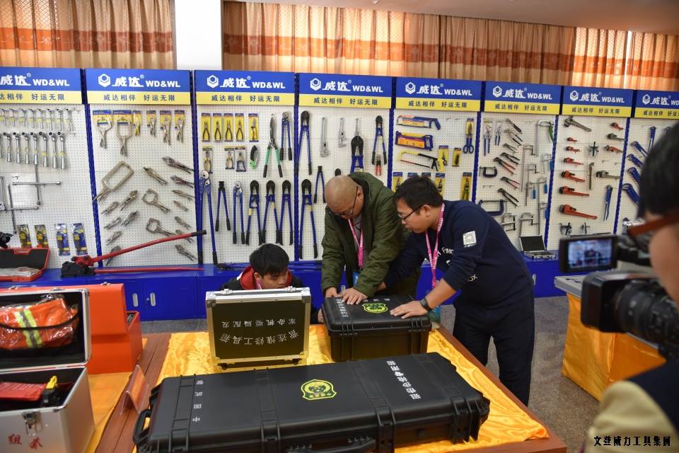 “工匠精神 山东制造”全媒体采访团莅临k8.com工具(图5)