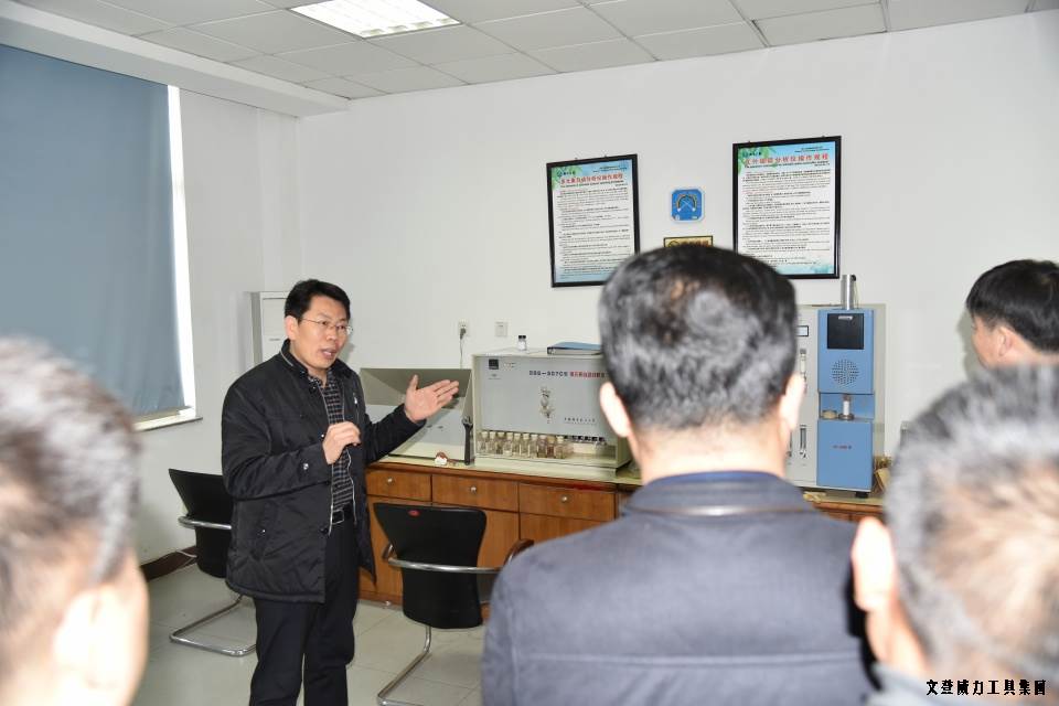 济南信之盟参观_03.JPG 济南汽配协会一行莅临k8.com集团参观(图3)